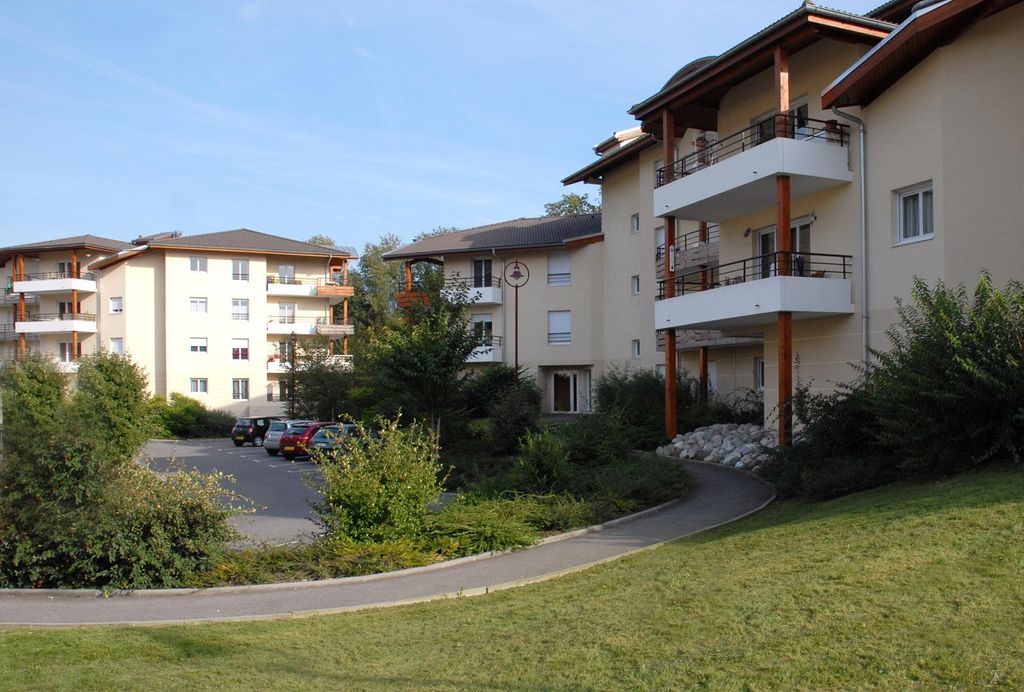 Achat appartement à vendre 3 pièces 67 m² - Thyez