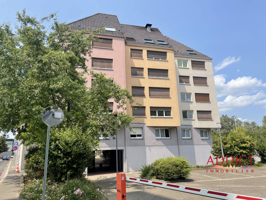 Achat appartement à vendre 3 pièces 75 m² - Strasbourg