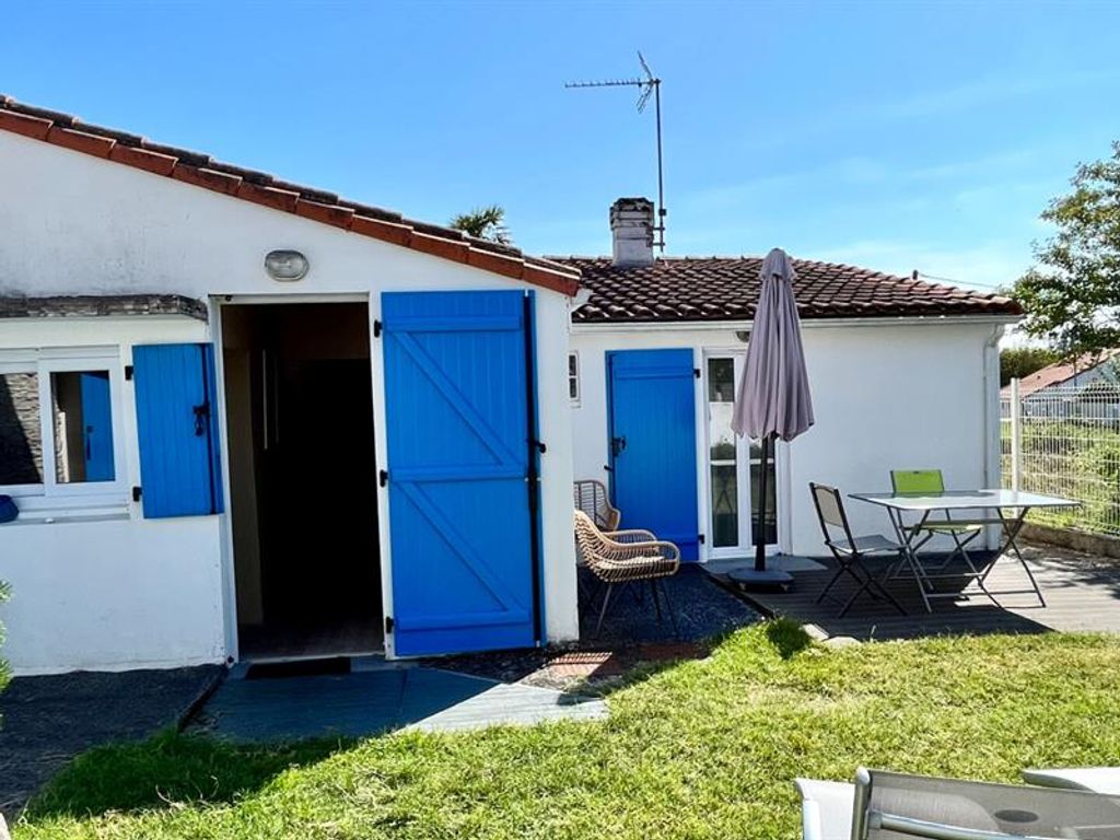 Achat maison à vendre 2 chambres 75 m² - Saint-Palais-sur-Mer