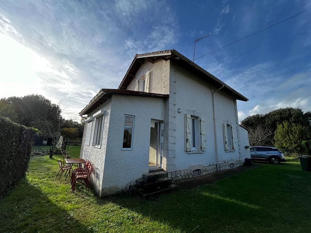 Achat maison 2 chambre(s) - Saint-Romain-de-Benet