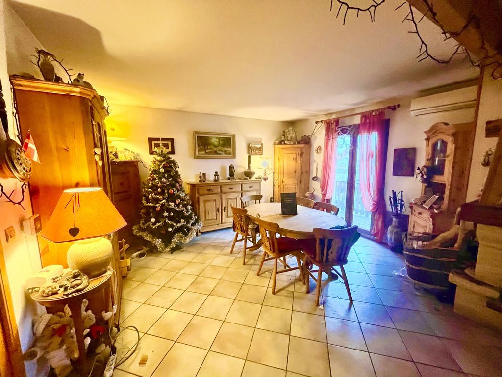 Achat maison à vendre 5 chambres 137 m² - Albertville