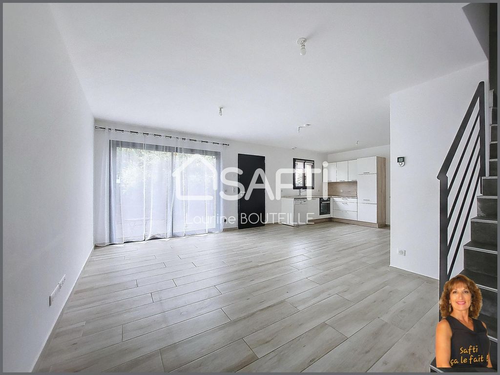 Achat maison à vendre 3 chambres 76 m² - Salon-de-Provence