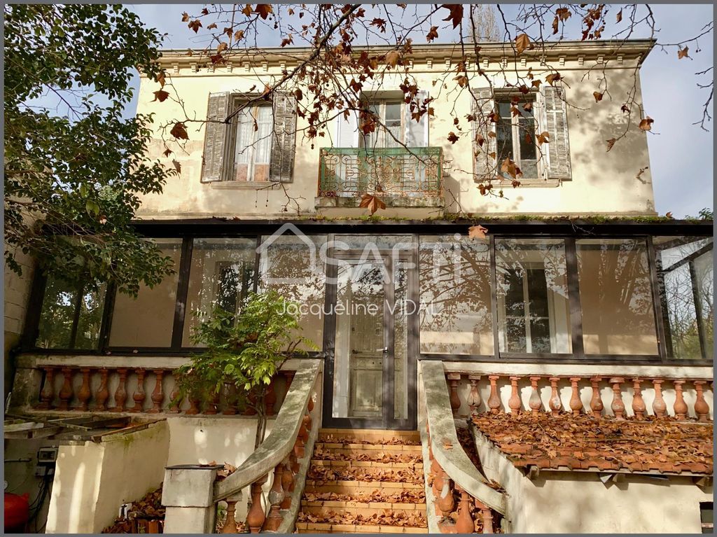Achat maison à vendre 2 chambres 263 m² - Marseille 11ème arrondissement