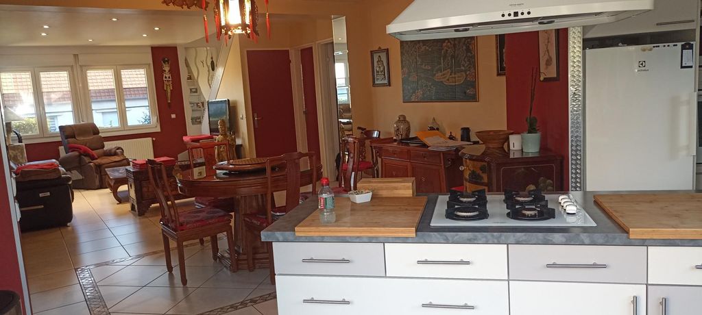 Achat maison à vendre 5 chambres 118 m² - Saint-Martin-lez-Tatinghem