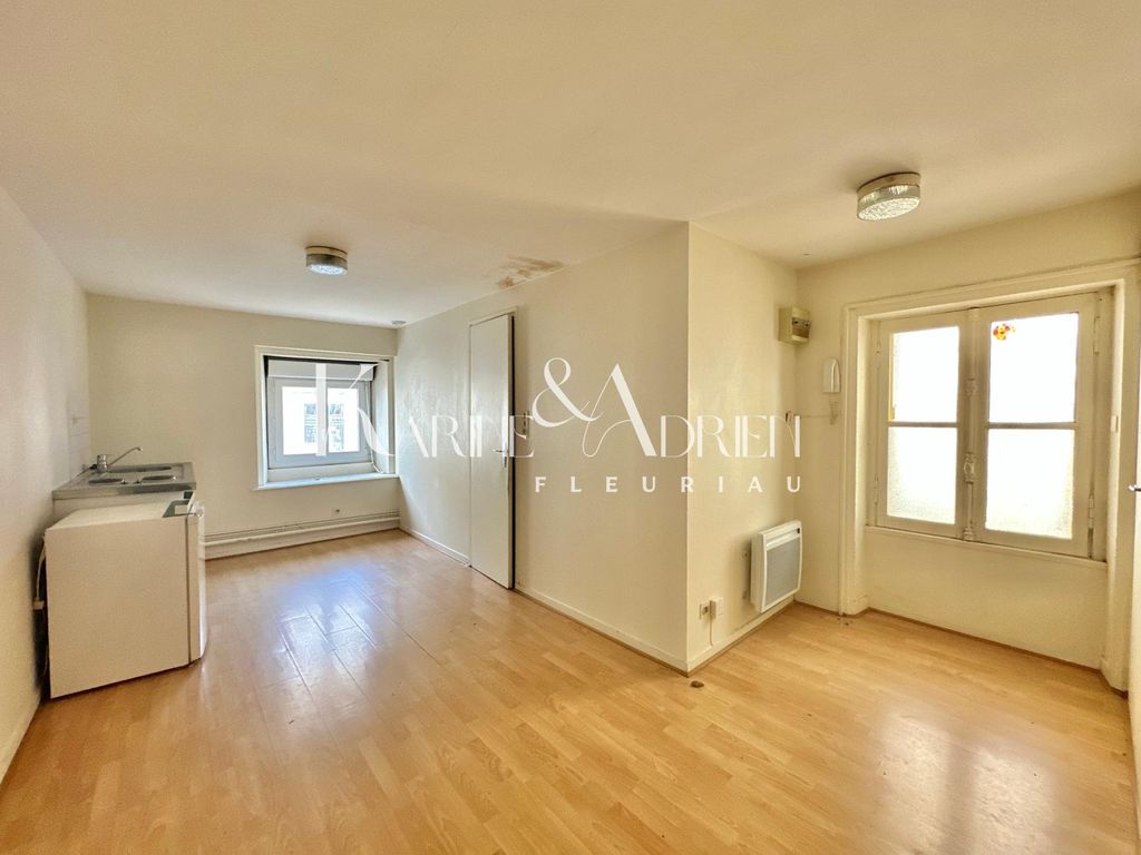 Achat appartement à vendre 2 pièces 30 m² - La Roche-sur-Yon