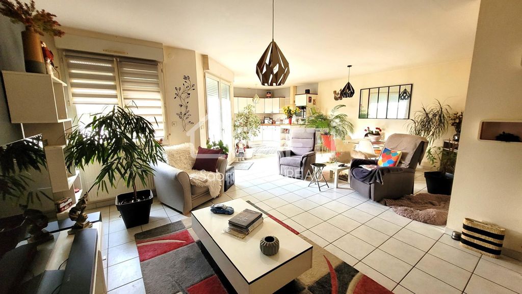 Achat maison à vendre 3 chambres 101 m² - Échiré