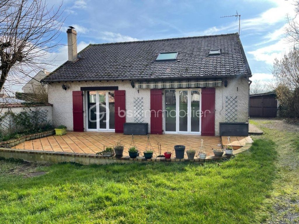 Achat maison à vendre 4 chambres 120 m² - Moret-Loing-et-Orvanne