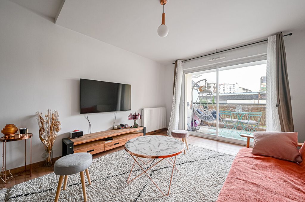 Achat appartement à vendre 3 pièces 76 m² - Neuilly-Plaisance