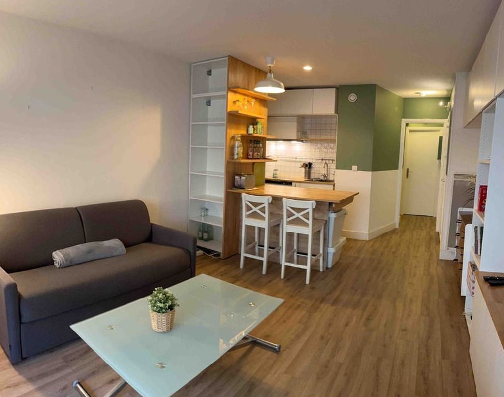 Achat appartement à vendre 2 pièces 39 m² - Saint-Raphaël