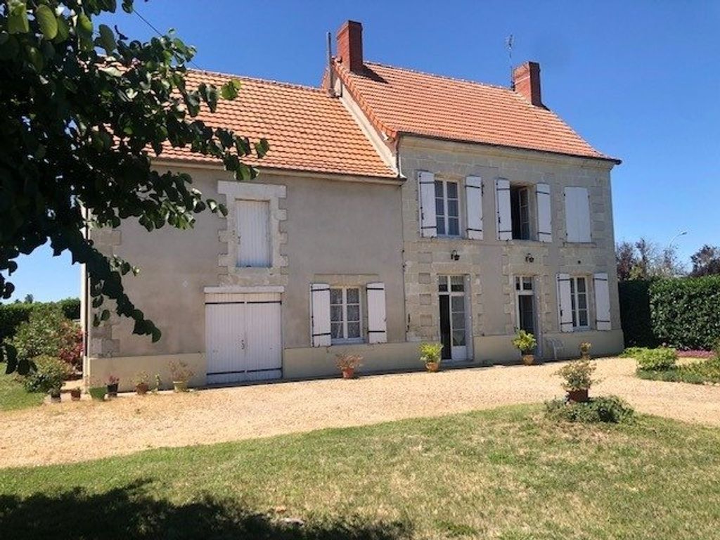 Achat maison à vendre 3 chambres 138 m² - Châtellerault