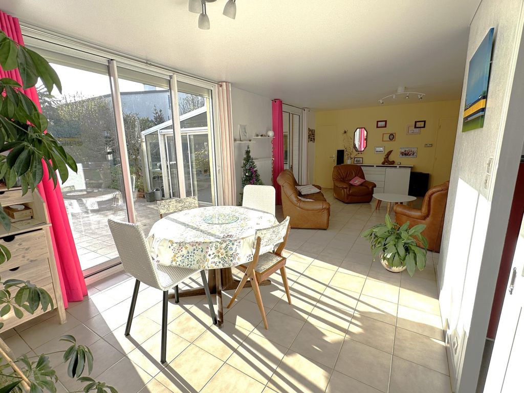 Achat maison à vendre 5 chambres 130 m² - Saint-Armel