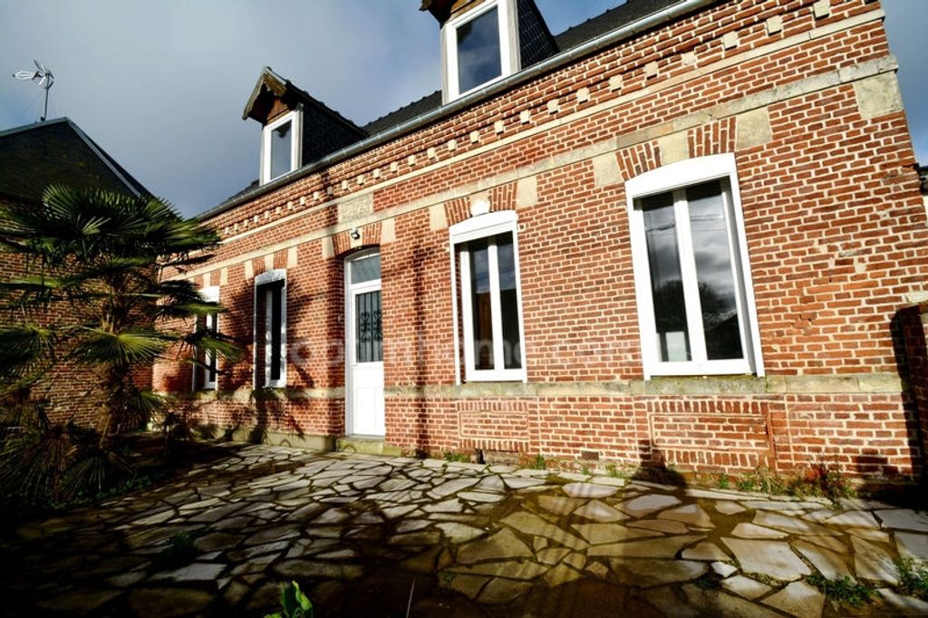 Achat maison à vendre 5 chambres 181 m² - Villers-Saint-Christophe
