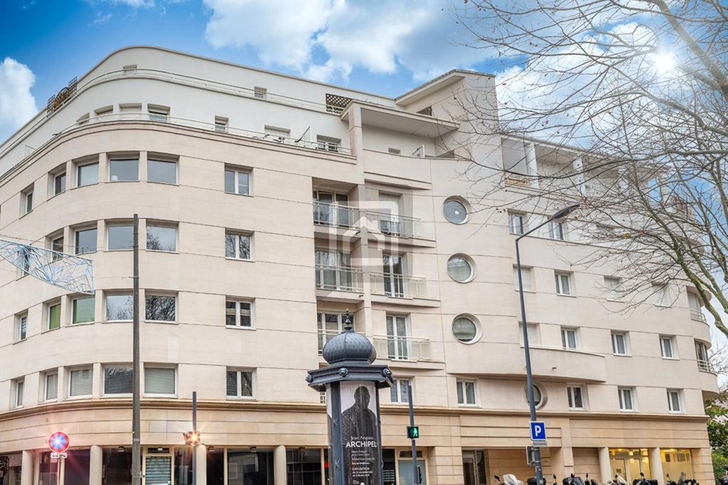 Achat appartement à vendre 5 pièces 87 m² - Issy-les-Moulineaux