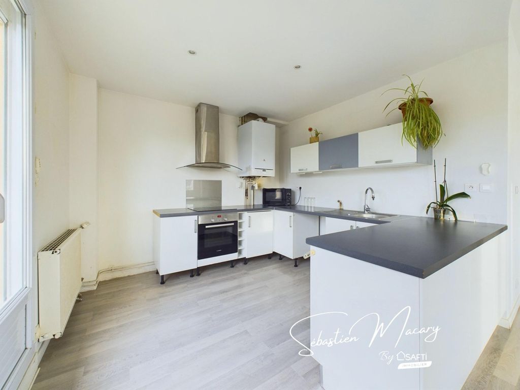 Achat duplex à vendre 6 pièces 153 m² - Saint-Étienne-de-Montluc