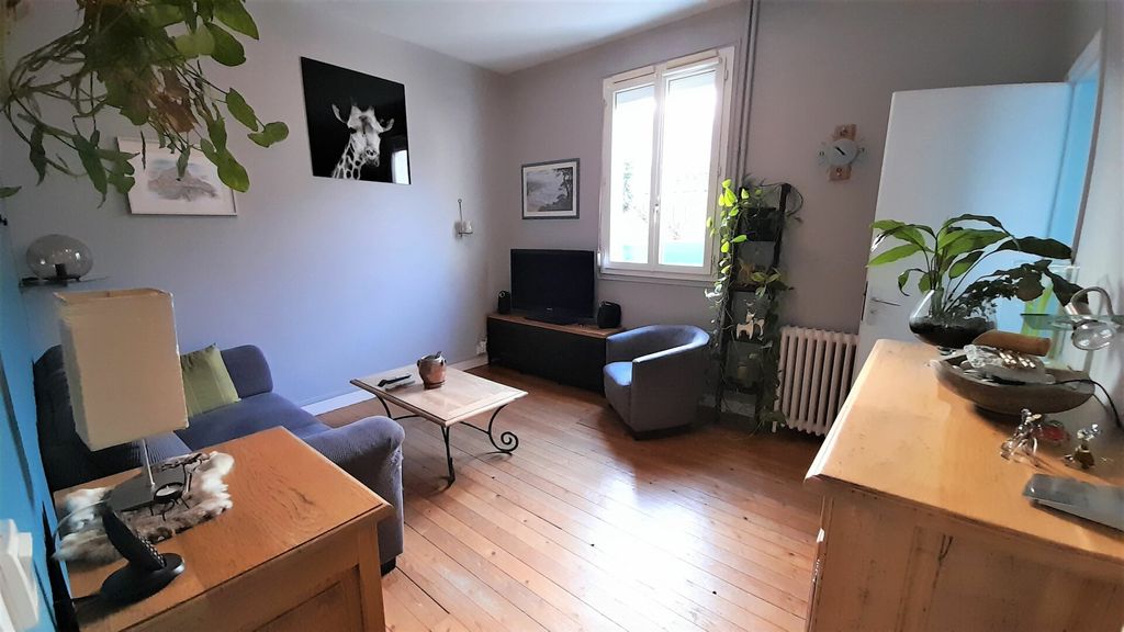 Achat maison à vendre 2 chambres 75 m² - Saint-Léger-du-Bourg-Denis