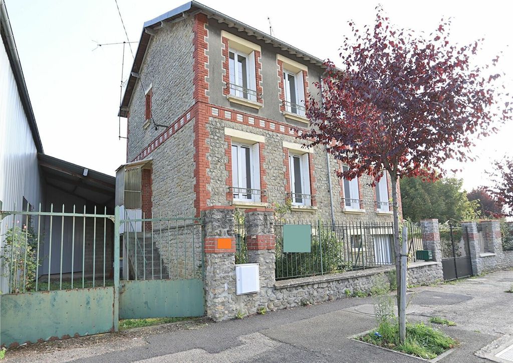 Achat maison à vendre 2 chambres 61 m² - Gournay-en-Bray