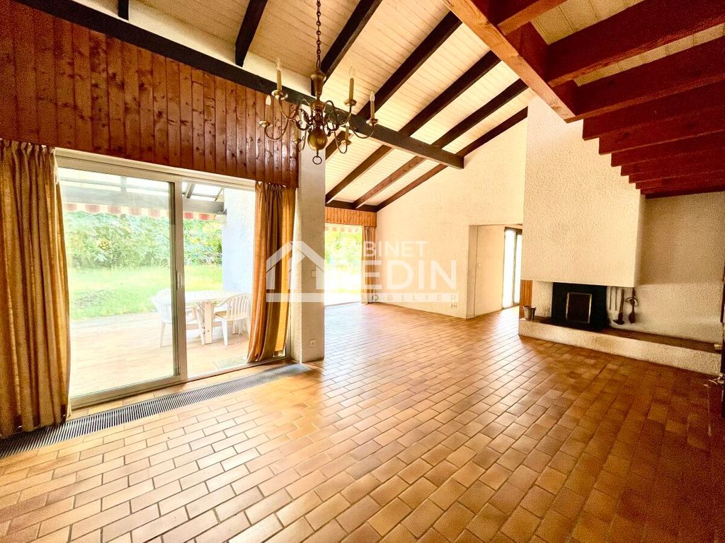 Achat maison à vendre 2 chambres 120 m² - Mérignac