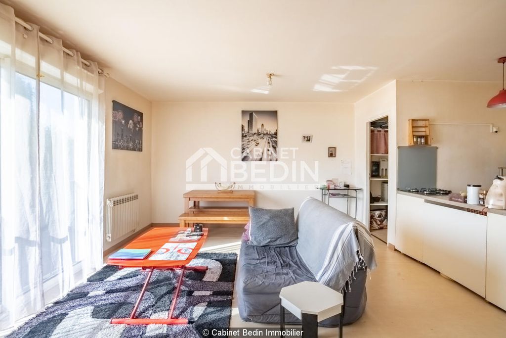 Achat appartement à vendre 2 pièces 48 m² - Pessac