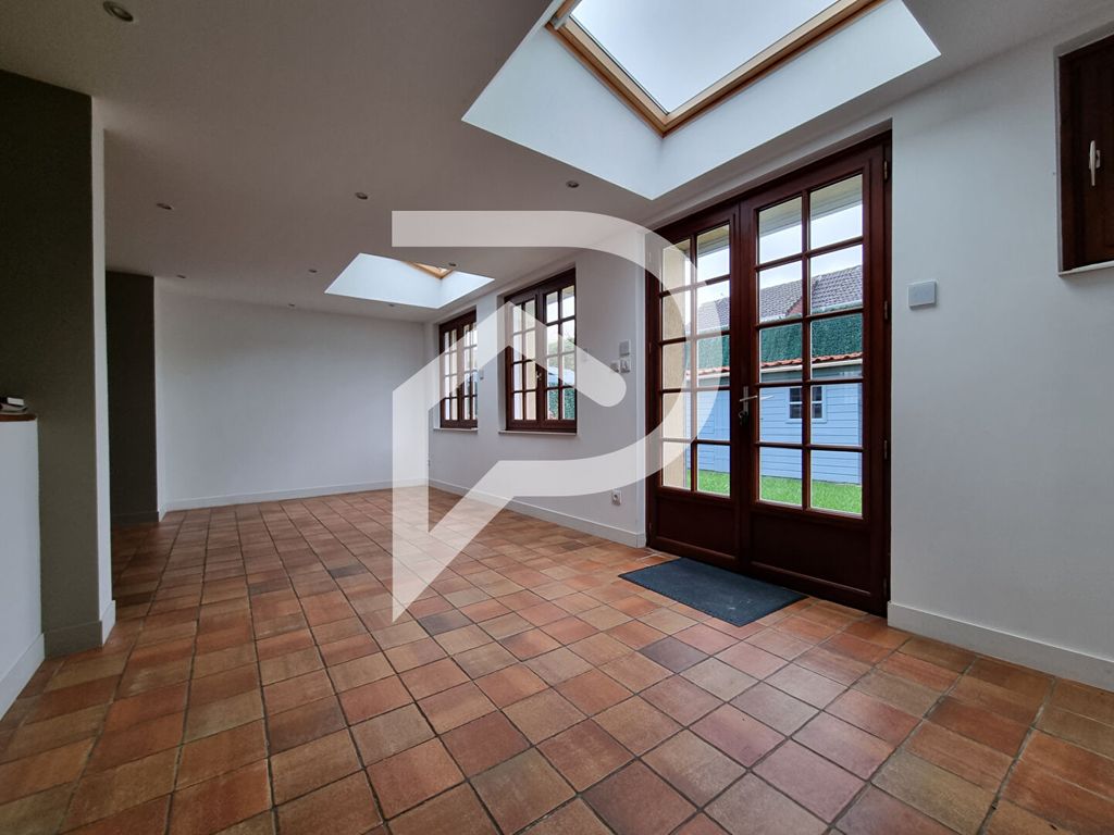 Achat maison à vendre 3 chambres 128 m² - Saint-Léonard