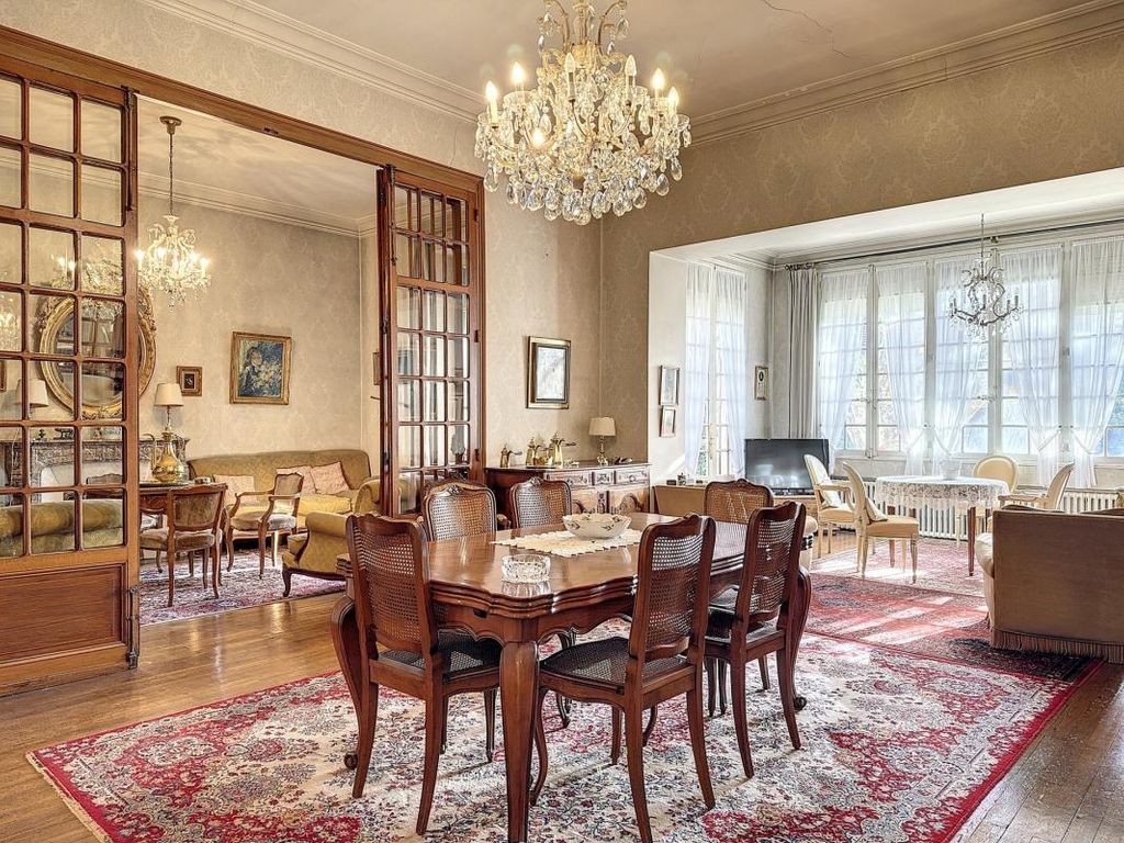 Achat appartement à vendre 5 pièces 143 m² - Avignon