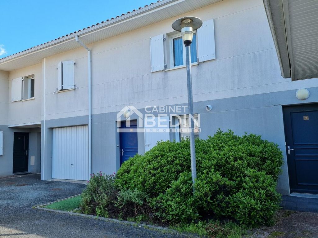 Achat maison à vendre 3 chambres 87 m² - Villenave-d'Ornon