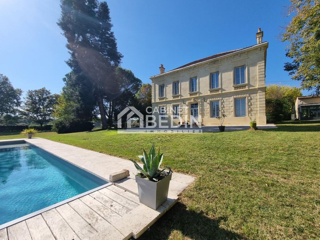 Achat maison à vendre 5 chambres 360 m² - Saint-Morillon