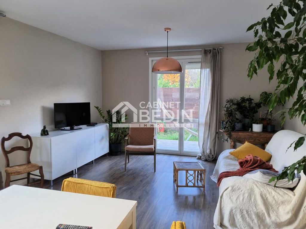 Achat maison à vendre 2 chambres 100 m² - La Brède