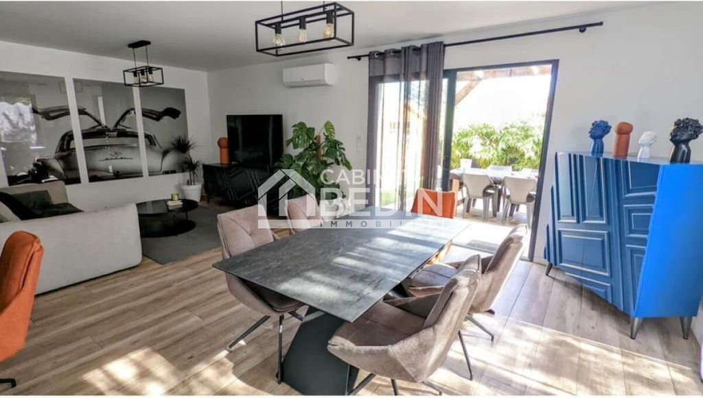 Achat maison à vendre 3 chambres 114 m² - Léognan