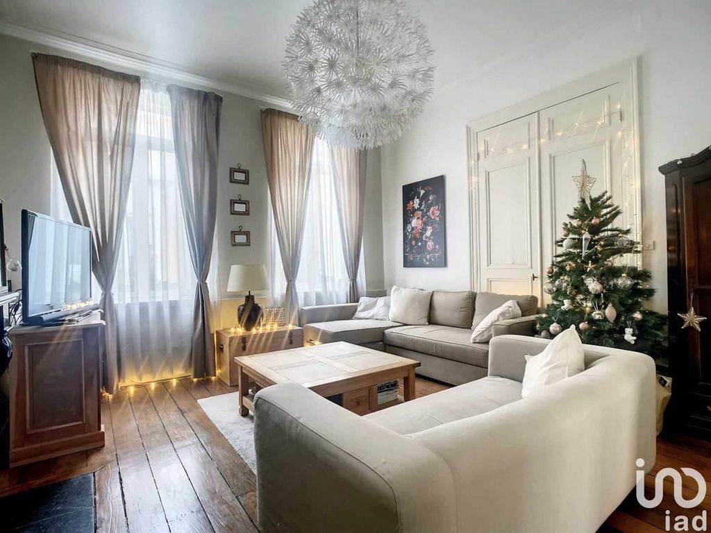 Achat maison à vendre 5 chambres 190 m² - Douai