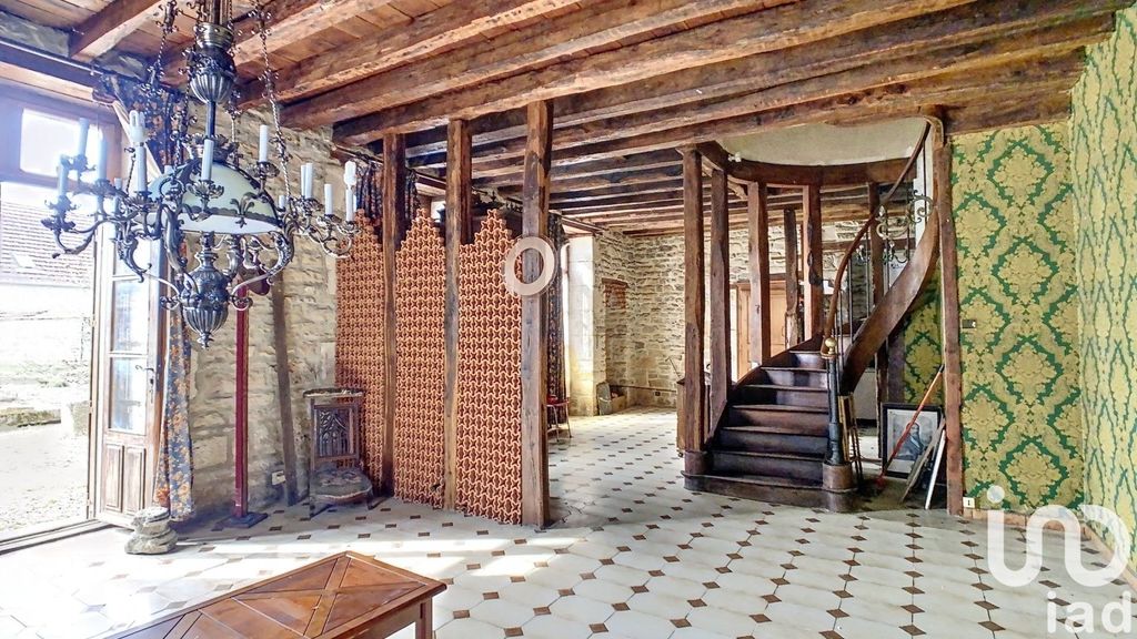 Achat maison à vendre 4 chambres 200 m² - Châteauvillain