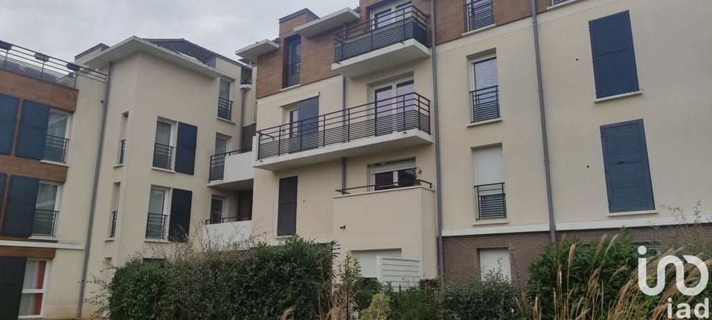 Achat appartement à vendre 2 pièces 45 m² - Saint-Pierre-du-Perray