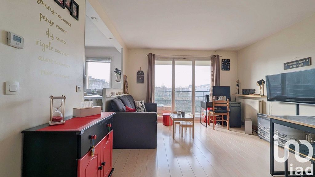 Achat appartement à vendre 3 pièces 63 m² - Guyancourt