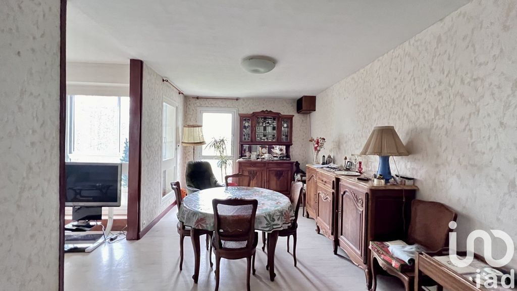 Achat appartement à vendre 5 pièces 98 m² - Saint-Herblain
