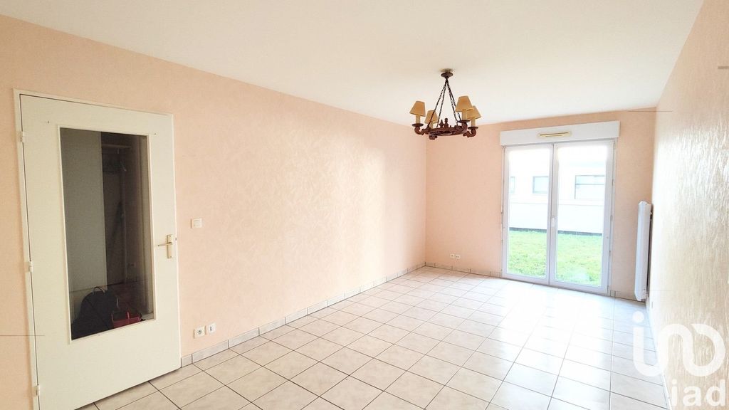 Achat appartement à vendre 3 pièces 64 m² - Saint-Aubin-d'Aubigné