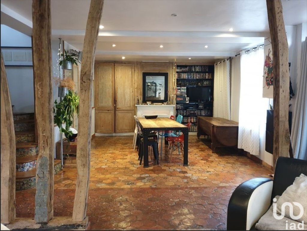 Achat maison à vendre 4 chambres 150 m² - La Feuillie