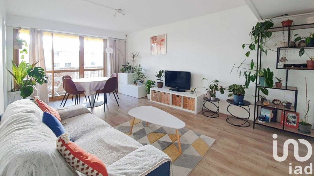 Achat appartement à vendre 3 pièces 54 m² - Yerres