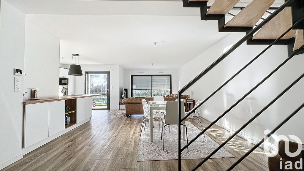 Achat maison à vendre 4 chambres 128 m² - Orgères