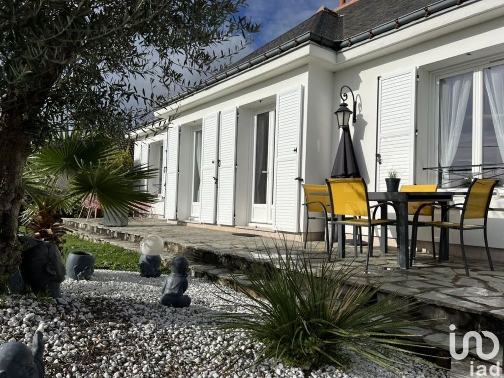 Achat maison à vendre 3 chambres 135 m² - Amboise