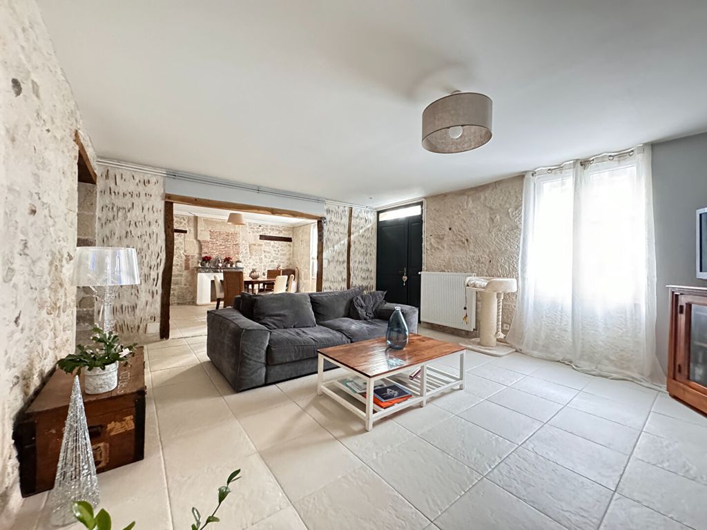 Achat maison à vendre 2 chambres 120 m² - Château-l'Évêque