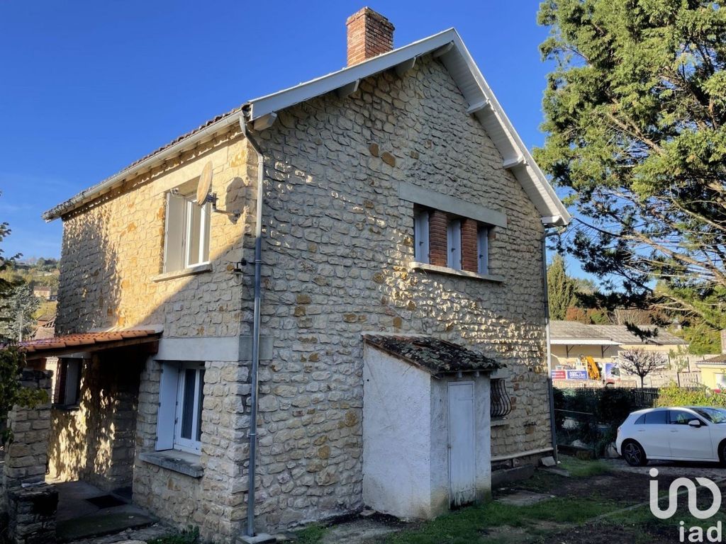 Achat maison à vendre 3 chambres 92 m² - Sarlat-la-Canéda