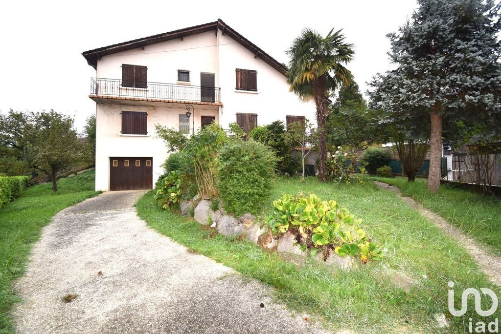 Achat maison à vendre 6 chambres 179 m² - Lourdes