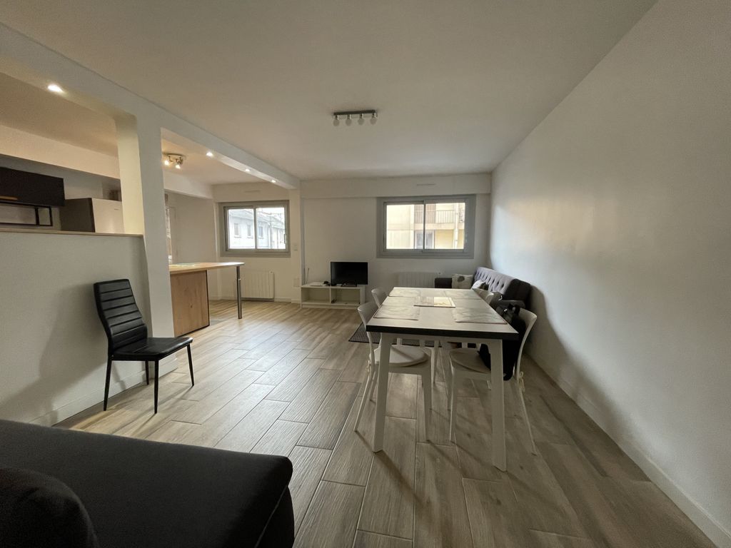Achat appartement à vendre 3 pièces 85 m² - Aurillac