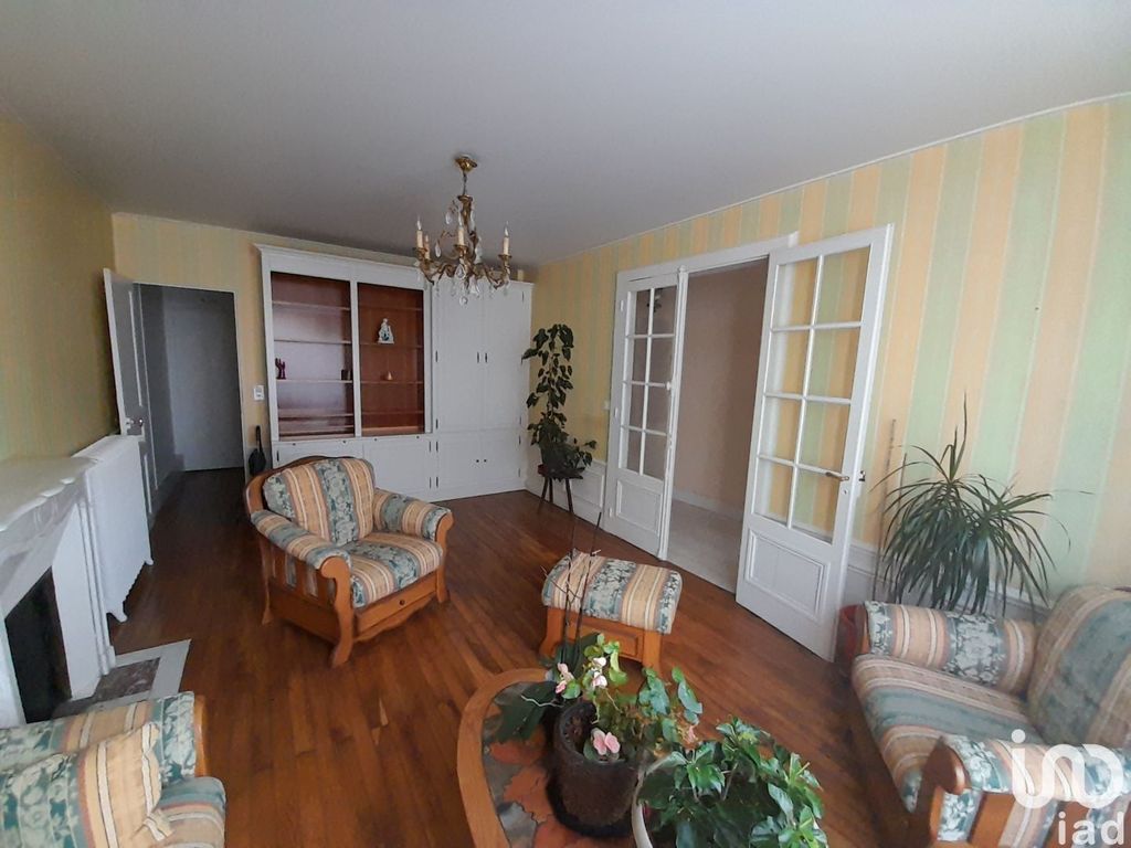 Achat maison à vendre 4 chambres 190 m² - Fère-en-Tardenois