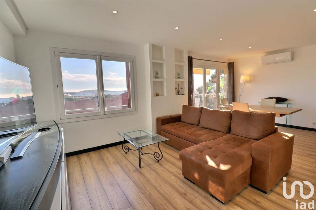 Achat appartement à vendre 3 pièces 61 m² - Toulon
