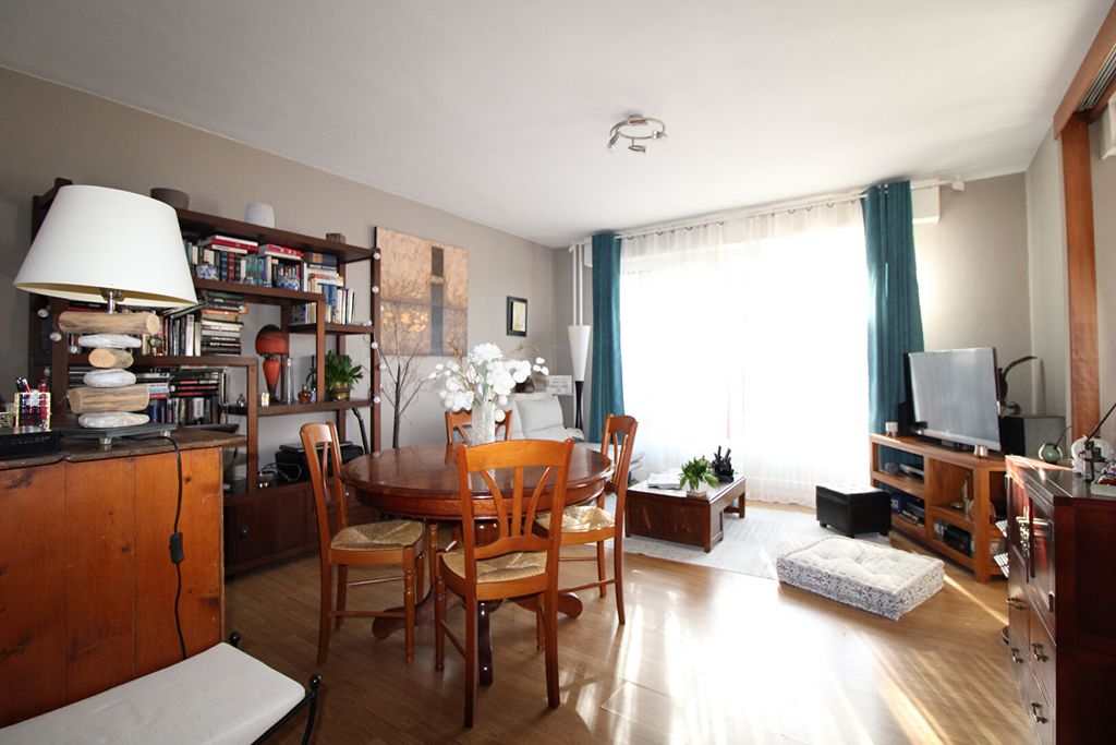 Achat appartement à vendre 4 pièces 83 m² - La Chapelle-Saint-Mesmin