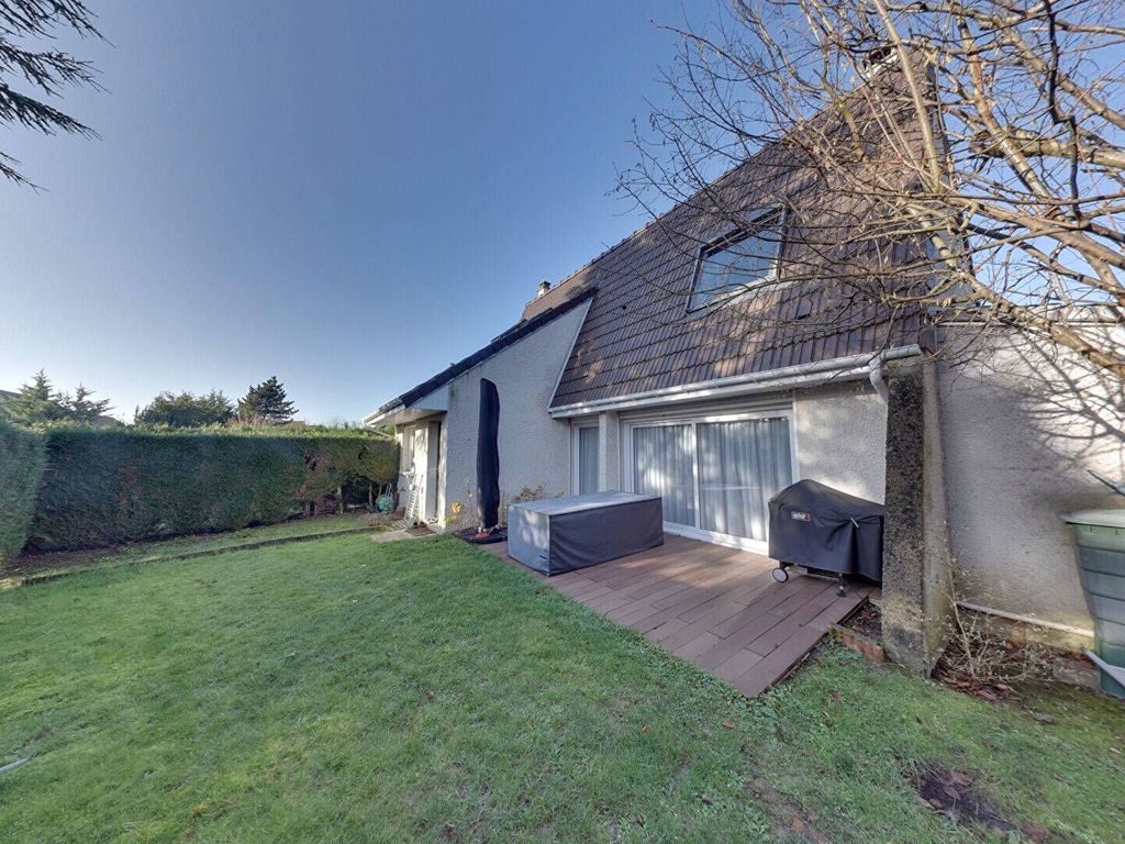 Achat maison à vendre 3 chambres 125 m² - Roissy-en-Brie