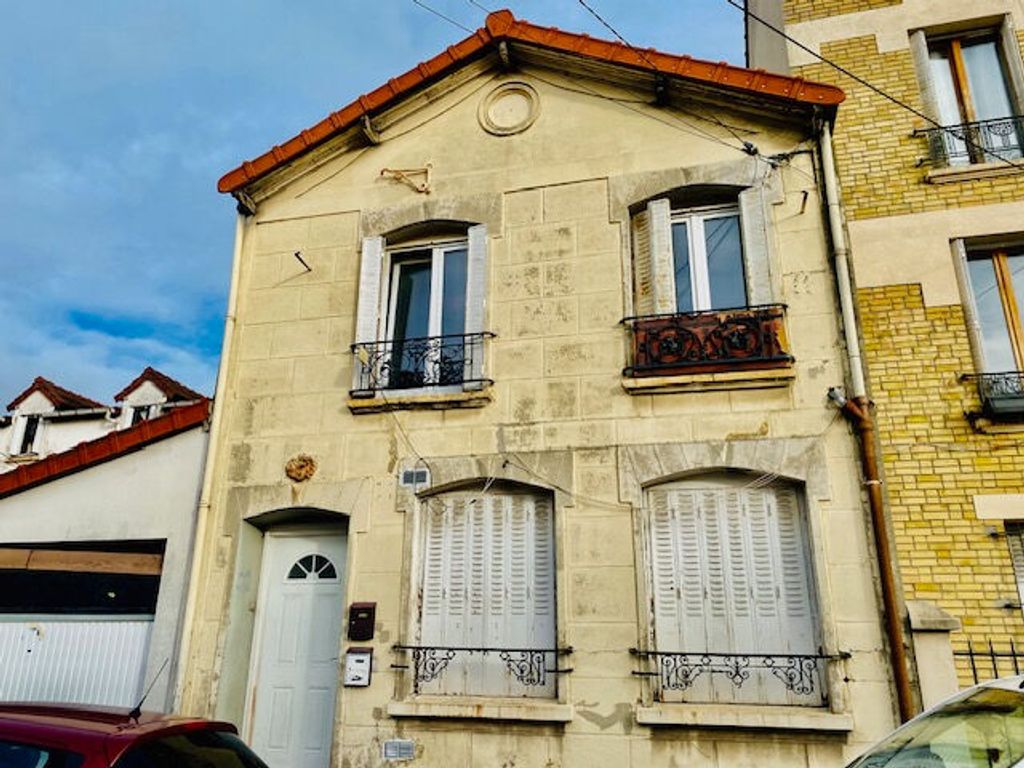 Achat appartement à vendre 5 pièces 80 m² - Aubervilliers