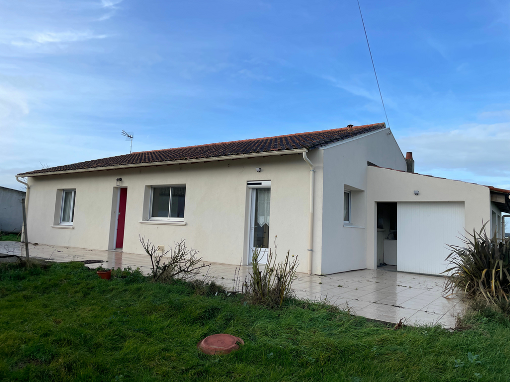 Achat maison à vendre 4 chambres 121 m² - Saint-Nazaire-sur-Charente