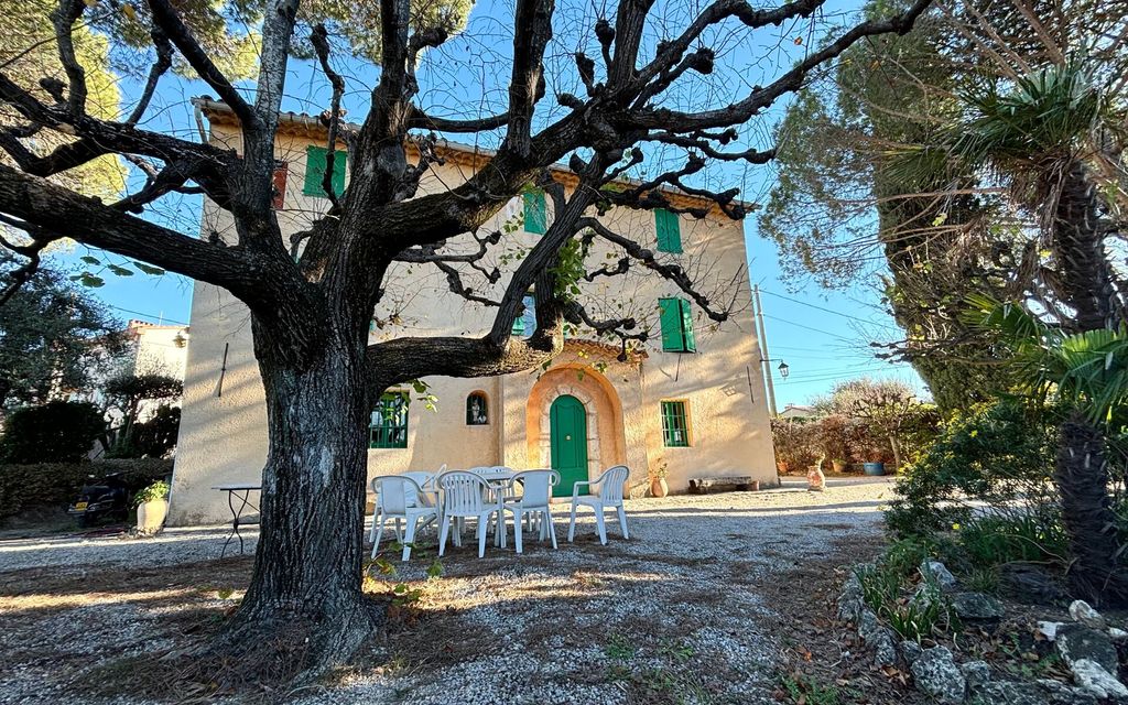 Achat maison 6 chambre(s) - Grasse