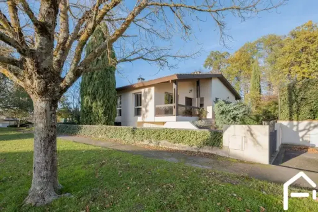 Achat maison à vendre 3 chambres 130 m² - Saint-Orens-de-Gameville